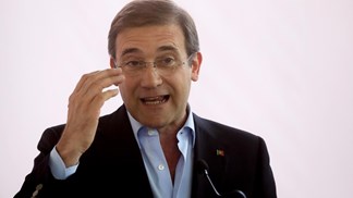 Passos pede desculpa aos portugueses