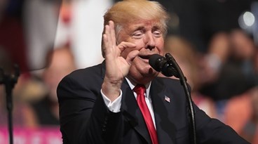 Trump quer usar painéis solares no muro