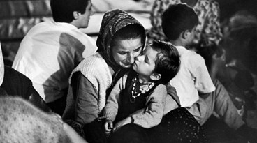 Mulheres de Srebrenica esperam pelos seus homens em vão