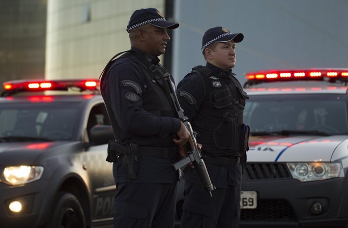 A segurança policial foi reforçada junto ao Tribunal Superior Eleitoral.