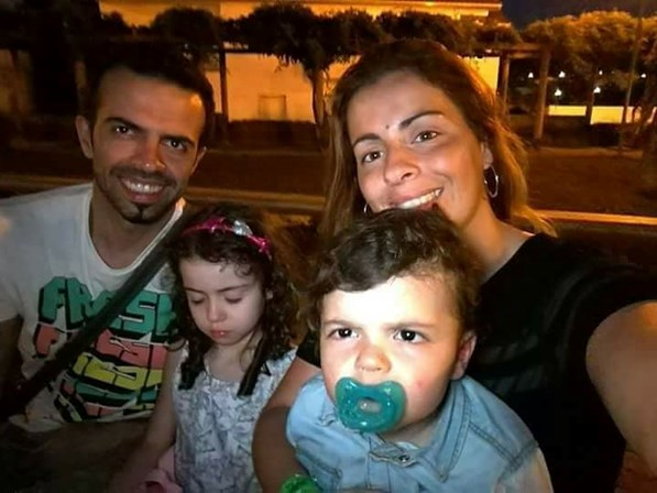 <span>Sérgio Machado, Lígia Sousa e os dois filhos </span>