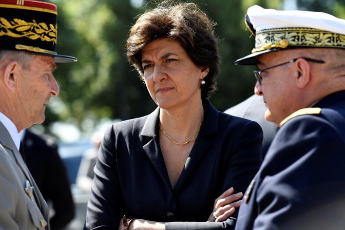 Ministra de Macron apresentou demissão