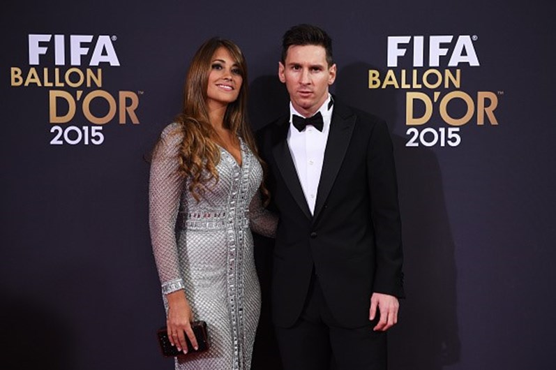 Messi e namorada