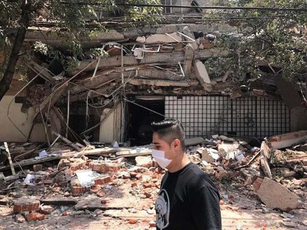 México contabiliza 305 mortos no terremoto do dia 19