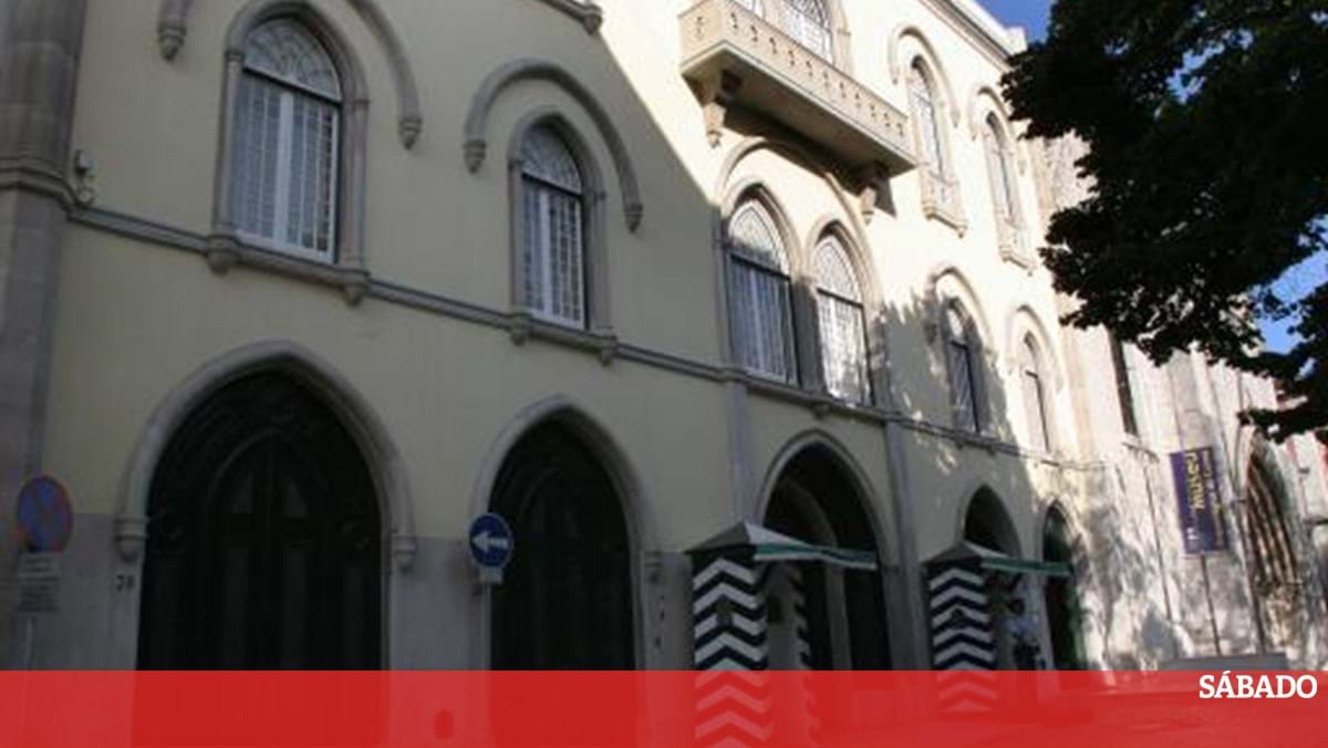 Quartel Do Carmo Abre As Portas Para Celebrar O De Abril Portugal