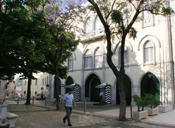 Quartel Do Carmo Abre As Portas Para Celebrar O De Abril Portugal