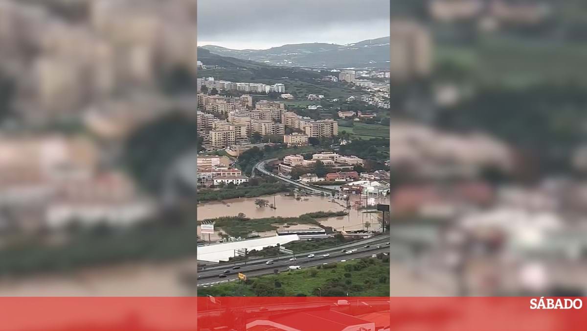 Chuva intensa deixa várias áreas inundadas em Loures Vídeo SÁBADO