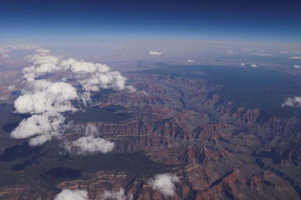 Rapaz De Anos Sobrevive A Queda De Metros No Grande Canyon Vida