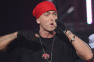 Eminem provoca celebridades