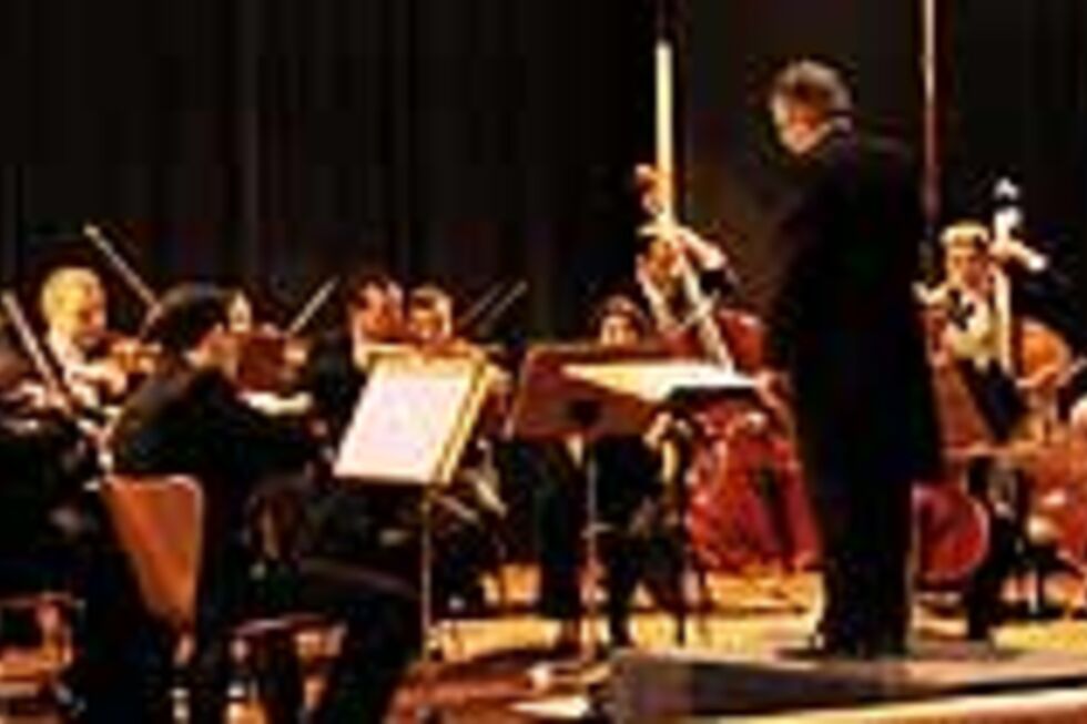 Orquestra Filarmonia das Beiras e Coro Regina Coeli de Lisboa