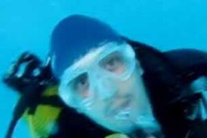 Vestidos na água por uma boa causa