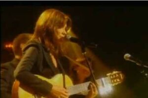 Bruni canta os parabéns a Mandela