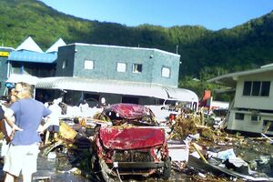 Tsunami na Samoa faz 100 mortos