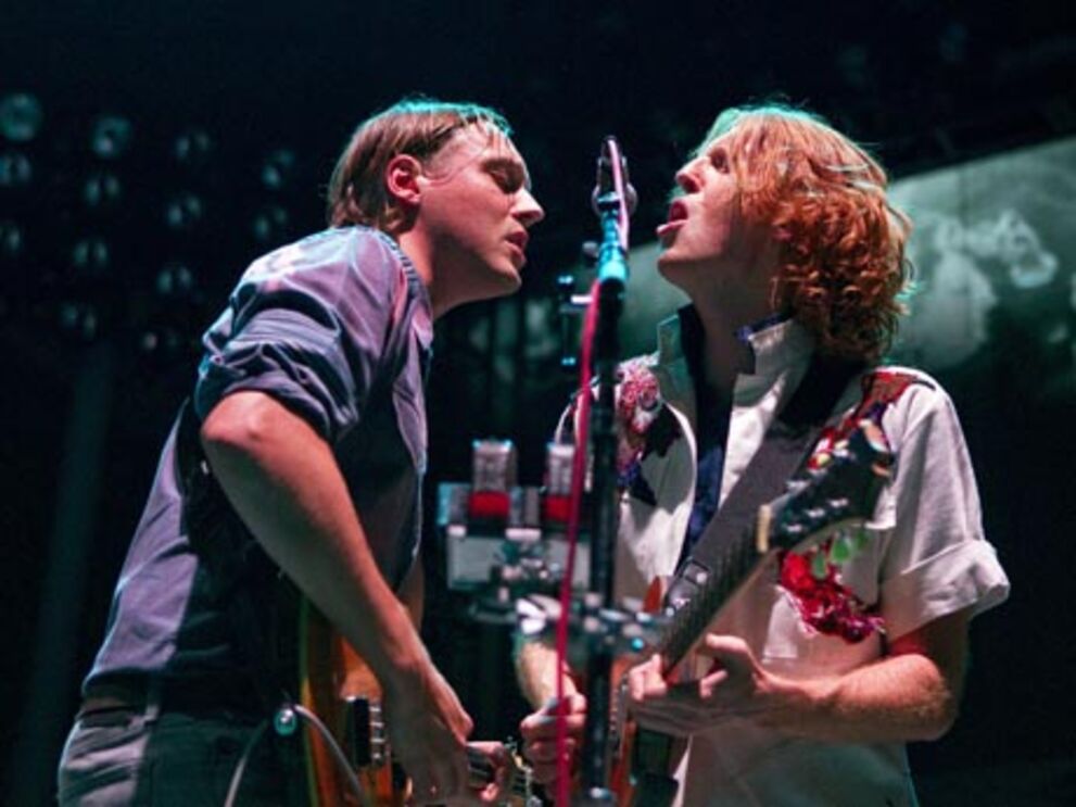 Terry Gilliam realiza concerto de Arcade Fire
