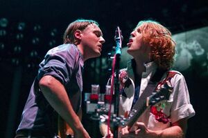 Terry Gilliam realiza concerto de Arcade Fire
