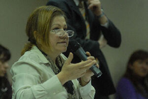 Argentina: Deputada dá bofetada a colega (vídeo)