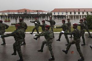 Armas de guerra roubadas dos Comandos de Belas