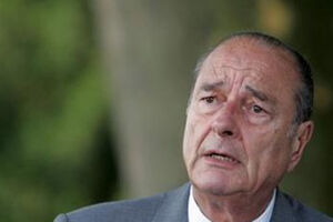 Jacques Chirac: Em tribunal por contratação de "funcionários fantasmas"