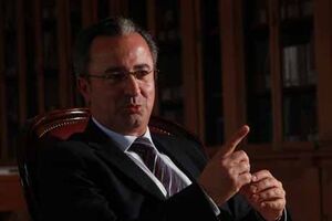 Ricardo Rodrigues processa a SÁBADO