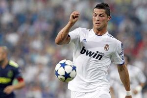 Ronaldo na história do Real Madrid  (vídeo)
