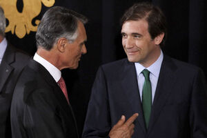 Dia da República: Passos Coelho reage ao discurso de Cavaco Silva
