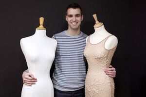 Ele faz vestidos de açúcar (vídeo)