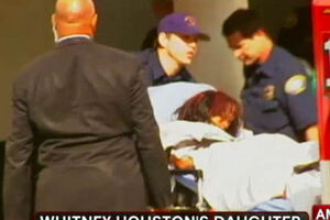 Filha de Whitney Houston é internada duas vezes após morte da mãe