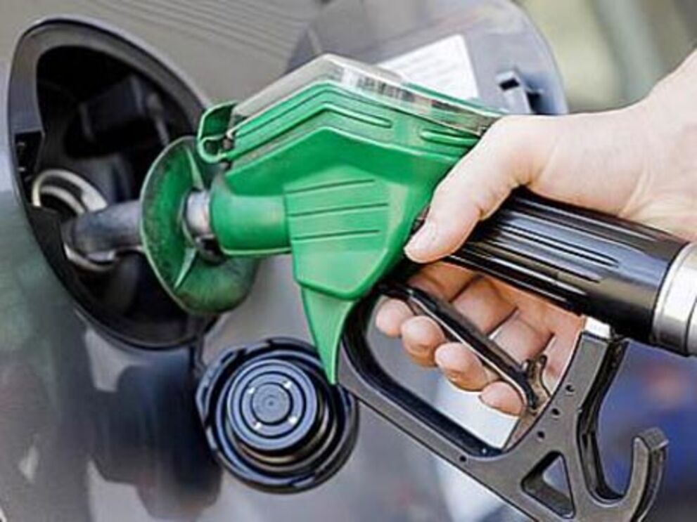 Gasóleo e gasolina deverão voltar aumentar segunda-feira