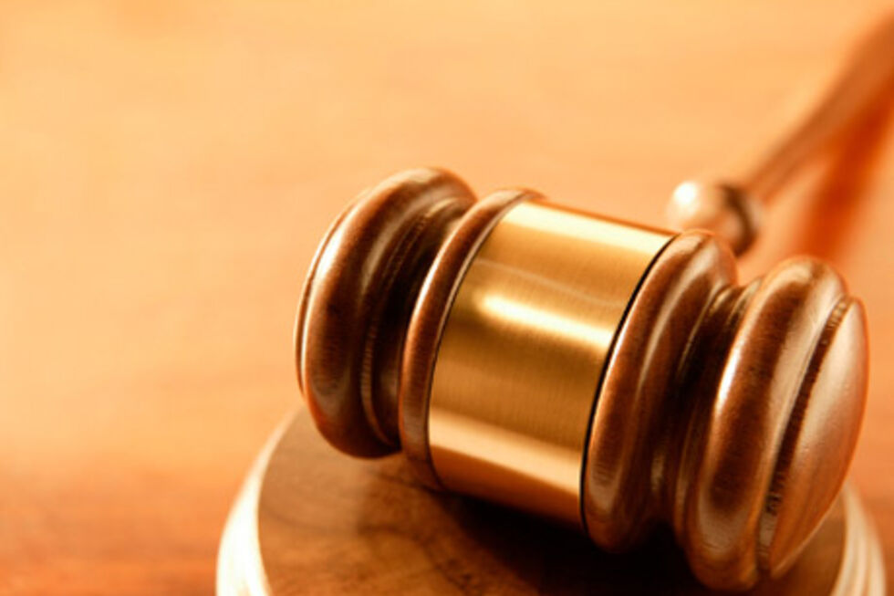 Juízes do Tribunal Constitucional inclinados a chumbar cortes dos subsídios