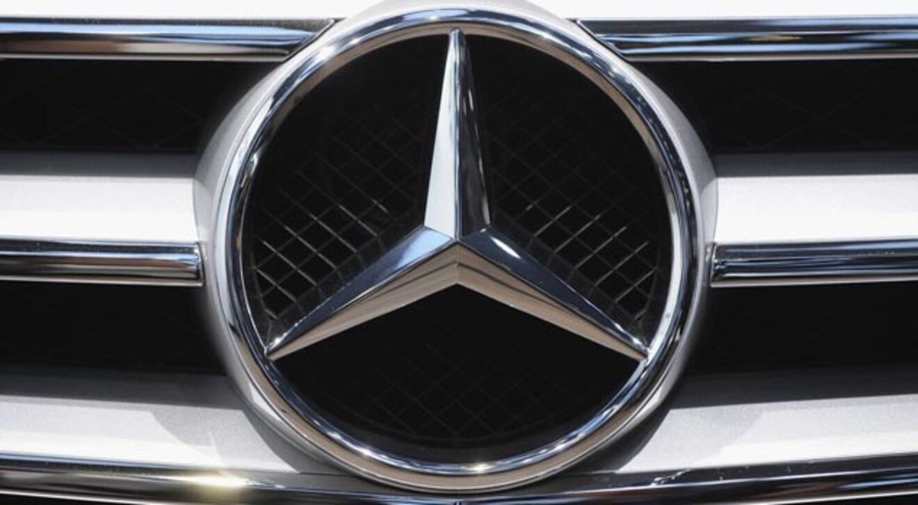 16 - Mercedes