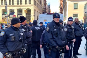 Protesto anti‑ICE em Manhattan termina com detenções e confrontos