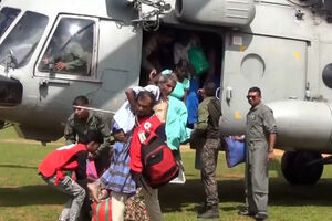 Resgates prosseguem no Sri Lanka após cheias que já mataram centenas de pessoas 