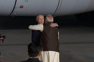 Modi recebe Putin na Índia 