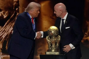 Donald Trump recebe Prémio da Paz da FIFA