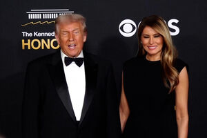 "Vamos ver o que acontece... A Netflix é uma grande empresa": Trump comenta acordo entre Netflix e Warner Bros