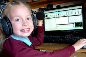 A DJ mais nova do mundo