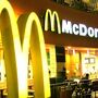 Trabalhadoras da McDonald’s anunciam greve contra o assédio sexual