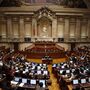Moções de PCP e BE rejeitadas com votos contra de PSD e CDS e abstenção do PS