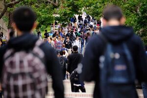 Fisco começa a cobrar propinas em atraso