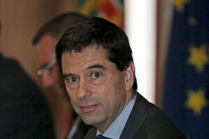 Gaspar preocupado com carga fiscal "intolerável"