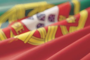 Covid-19: Imigrantes com empregos precários mais atingidos pela crise e abusos