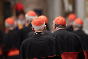 Vaticano: Conclave começa na terça-feira