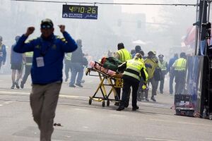 Maratona de Boston: FBI revela imagens de suspeitos (com vídeo)