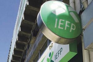 85 inscritos por hora nos centros de emprego