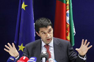 Juros da dívida regressam às subidas após saída de Gaspar