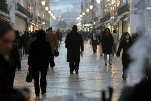 Confiança dos consumidores caiu em março