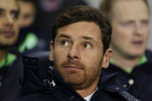 Villas-Boas deixa Tottenham