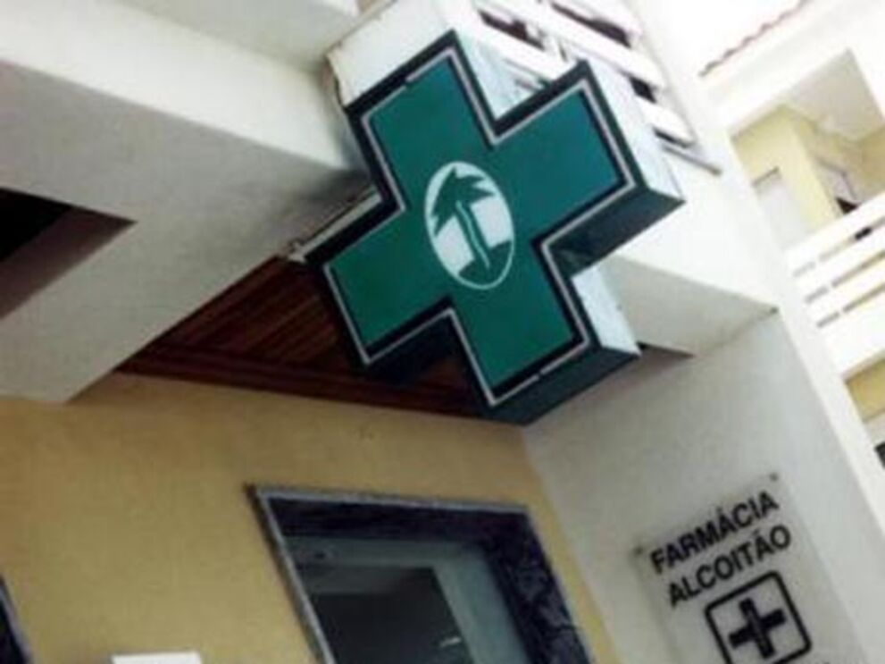 Farmácias recolhem hoje medicamentos para ajudar instituições