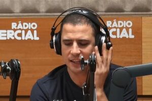 Ricardo Araújo Pereira brinca com os sumos ‘detox’