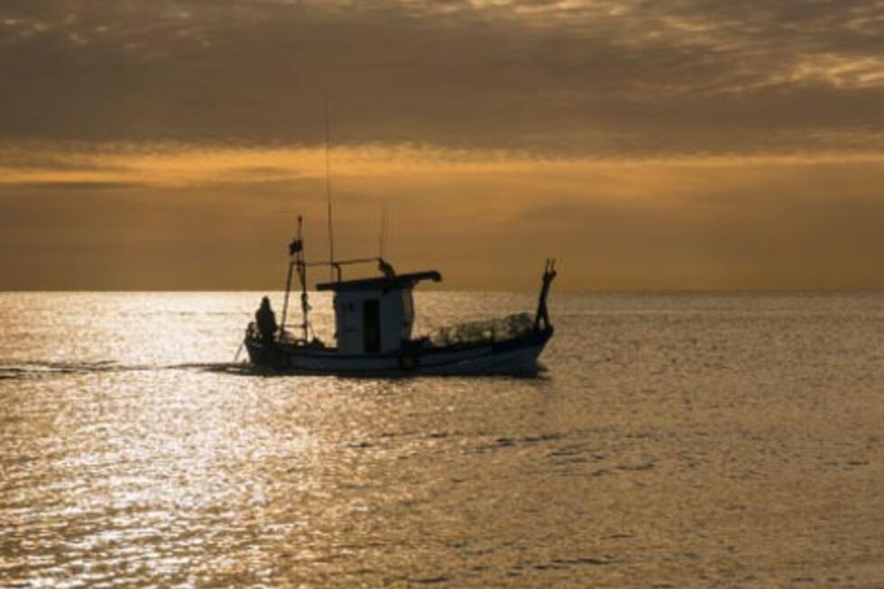 Dois mortos em naufrágio de pesqueiro português nas Astúrias